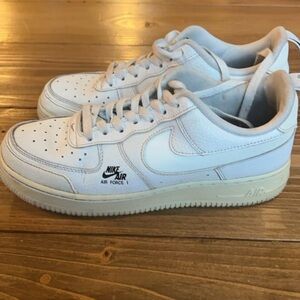 Classic Nike Air Force 1 Low White Leather Sneakers Men’s Size 7